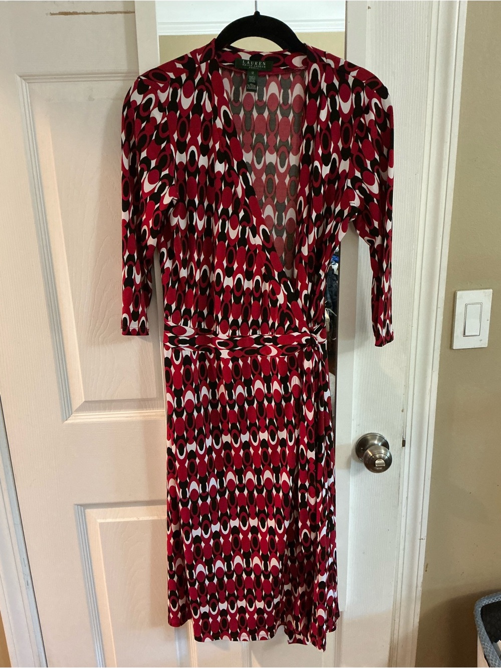 Lauren Ralph Lauren geometric-print stretch wrap midi dress, size 12.